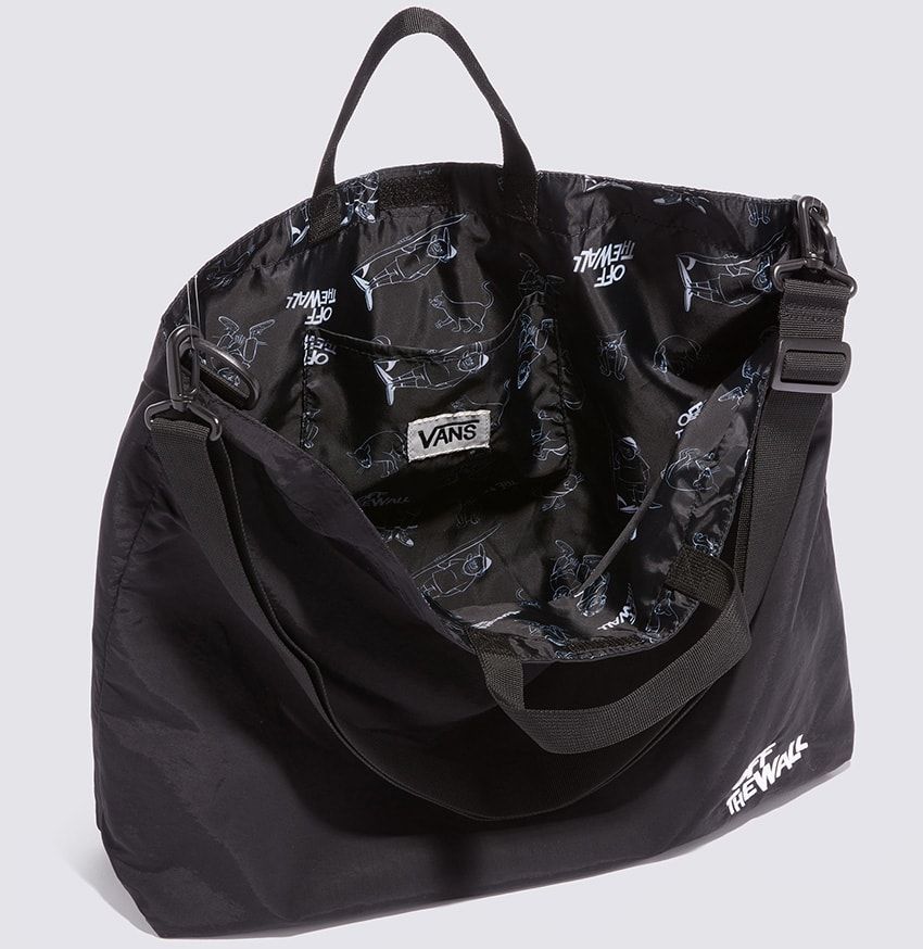 Hanai Tote 8800円／ヴァンズ（ヴァンズ ジャパン　0120-994-250）