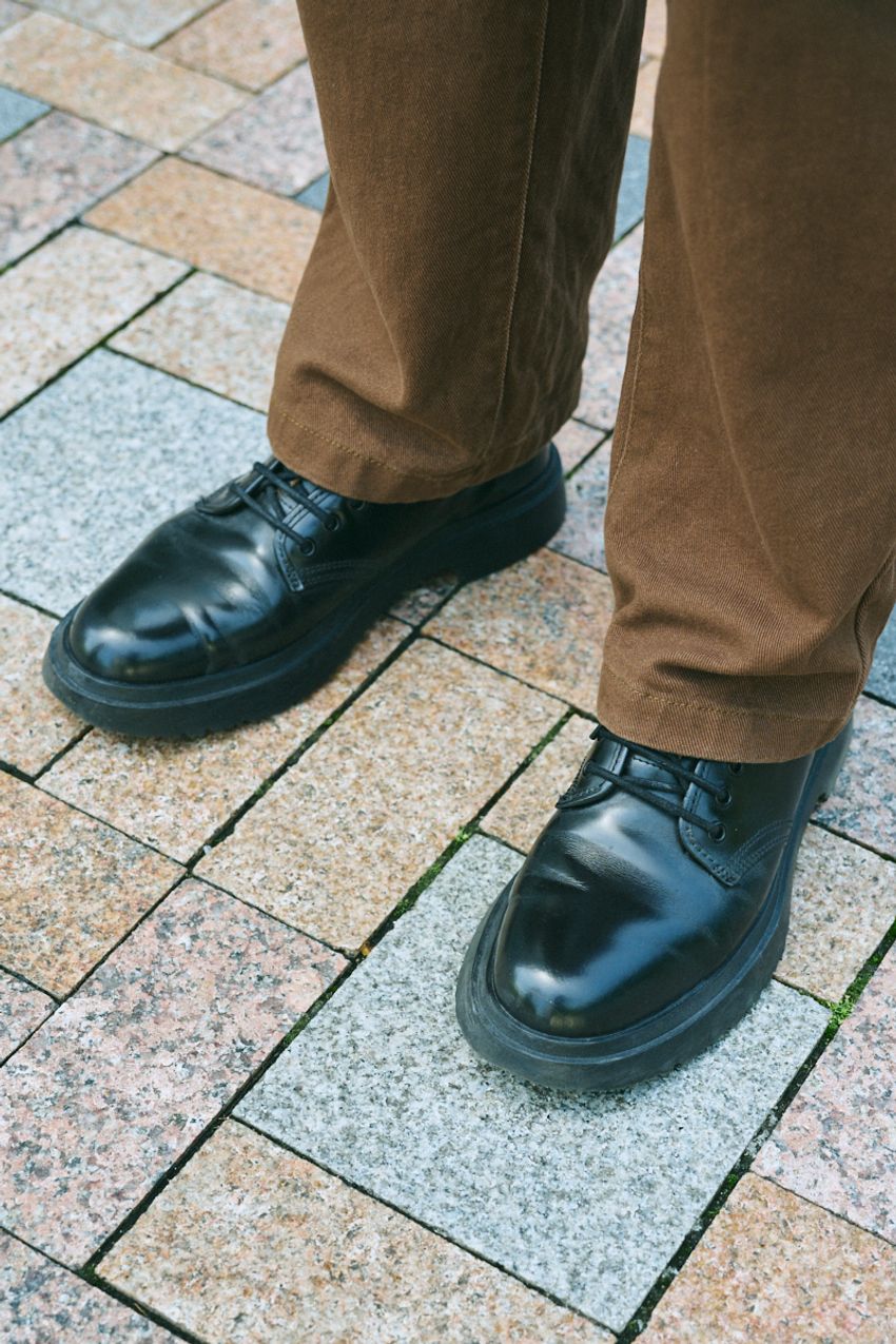 東京随一のお洒落スポット「中目黒」に集った洒落者たち！特に目を引いたコーデ好例3選 - 8枚目の画像