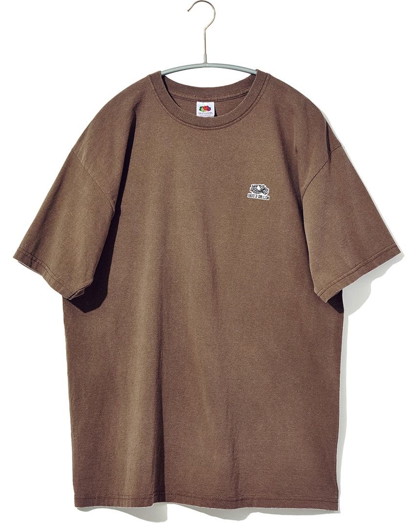 夏の色Tシャツに“アースカラー”という選択を。味わい深い色合いが大人の渋みを演出！ - 1枚目の画像