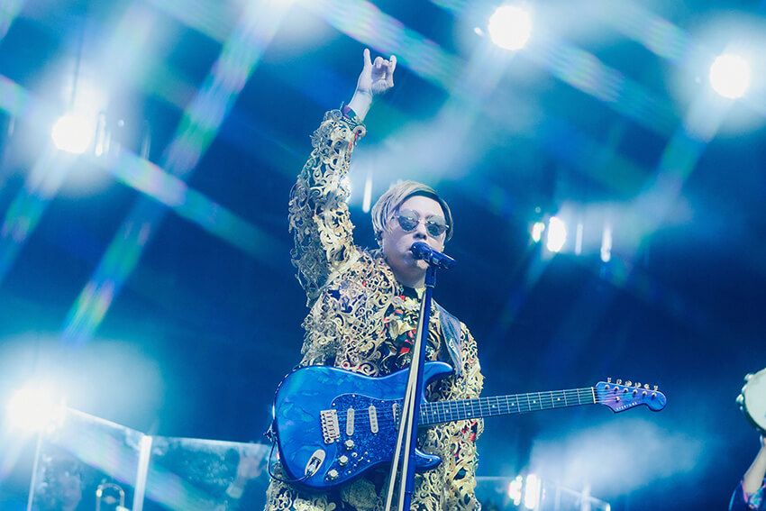 「衣装のモチーフは『ジョジョの奇妙な冒険』」堂本剛に聞く、“自分らしく生きる”ためのヒント - 5枚目の画像