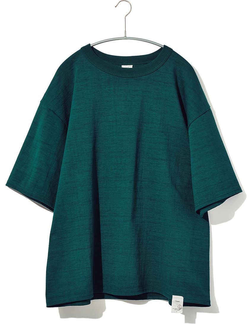 ワガママボディをカバーするTシャツ8選。ポイントは“ハリコシ”素材！ニューバランス、チャンピオンetc. - 2枚目の画像