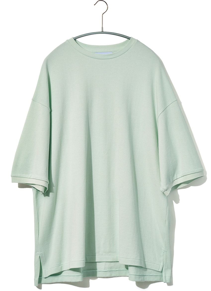 ワガママボディをカバーするTシャツ8選。ポイントは“ハリコシ”素材！ニューバランス、チャンピオンetc. - 3枚目の画像