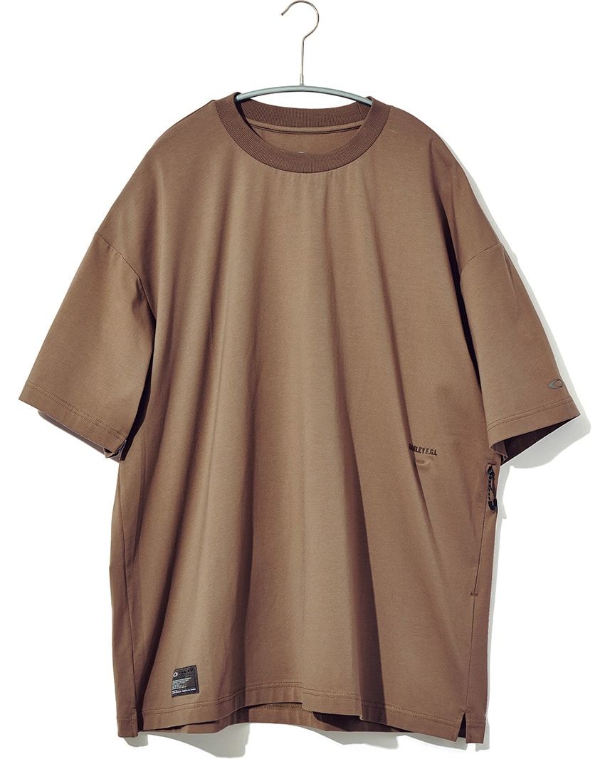 7150円／オークリー（ルックスオティカジャパン