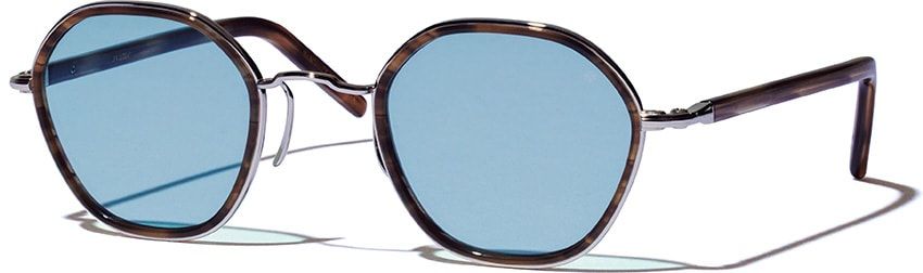 5万2800円／アヤメ　03-6455-1103