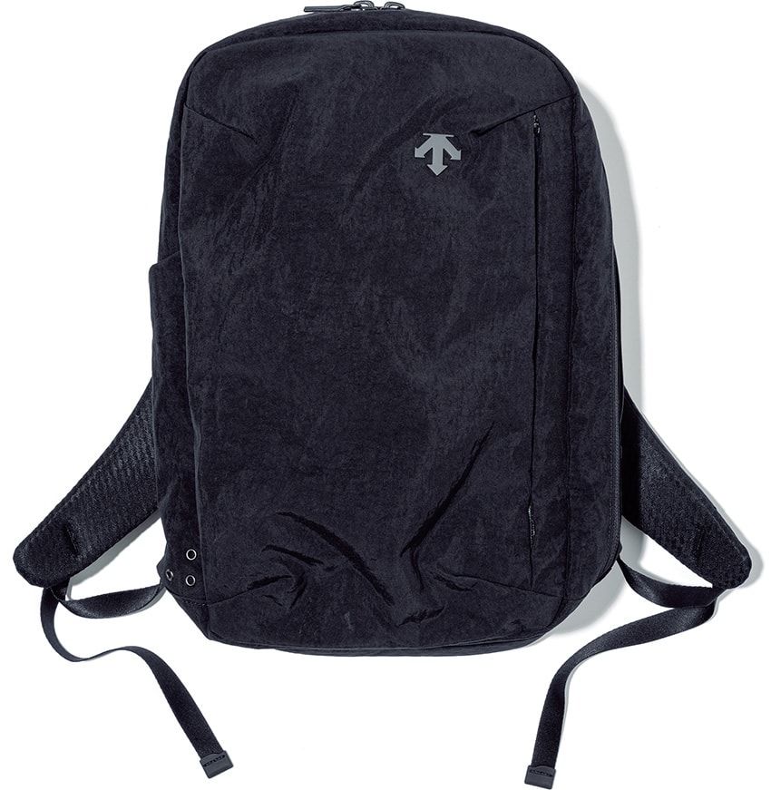 H46×W27×D17cm 3万8500円／デサント（デサントジャパン　0120-46-0310）