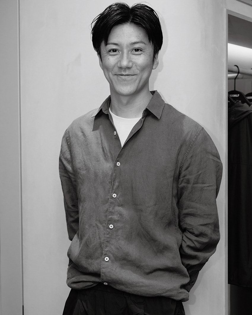 三陽商会 事業本部　エコアルフ課長 下川雅敏さん●奈良県生まれ。新卒で三陽商会に入社。13年目でエコアルフに関わる。以降、休日になるとEV車を駆って自然を目指すなどライフスタイルが心地良い方向に変化。海が好きで、千葉・房総方面などに泳ぎにいくことも多々。