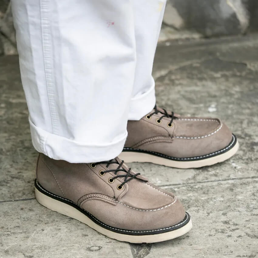 夏でもレッドウィング派」にはベージュ系ブーツがおすすめ！軽やかな