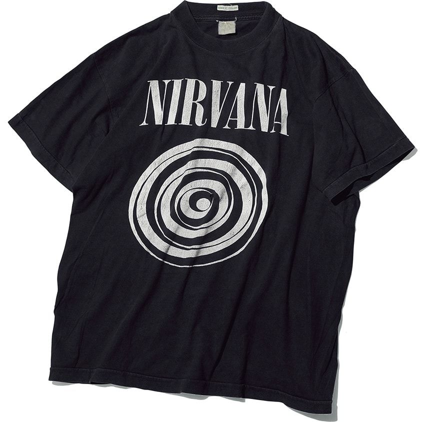 ファンの間で人気の“うずまき”プリント。