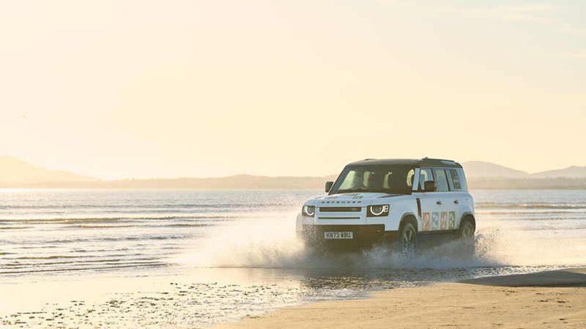 「ディフェンダー」がアワードを実施！選ばれた団体には車両本体と2000万円を贈呈 - 7枚目の画像