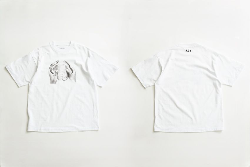 「EI KANEKO Tee」9900円／アンダーアール　0120-008-752