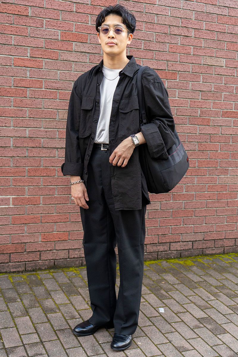 シャツ＝ドリスヴァンノッテン