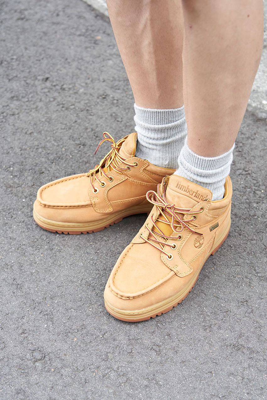 「シャツ×短パン」は無敵。ではどんなシャツが正解？ 3人のスナップで導くベストバランス - 4枚目の画像