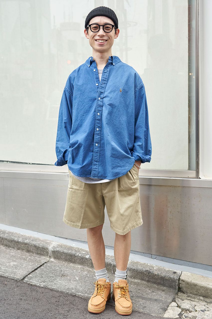 「シャツ×短パン」は無敵。ではどんなシャツが正解？ 3人のスナップで導くベストバランス - 2枚目の画像