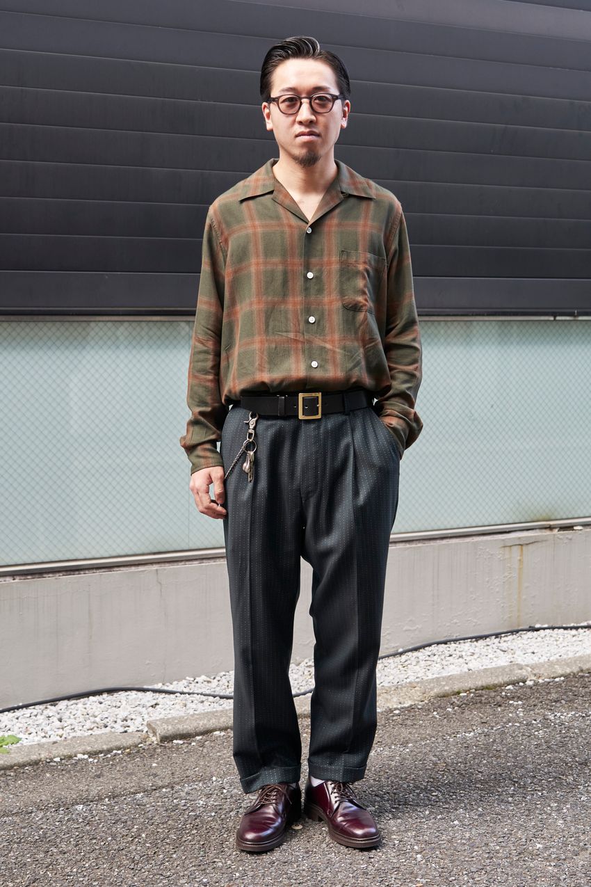 「ワコマリア」の柄シャツが街角で人気上昇中！ その魅力を3名の街角スナップで解説 - 7枚目の画像