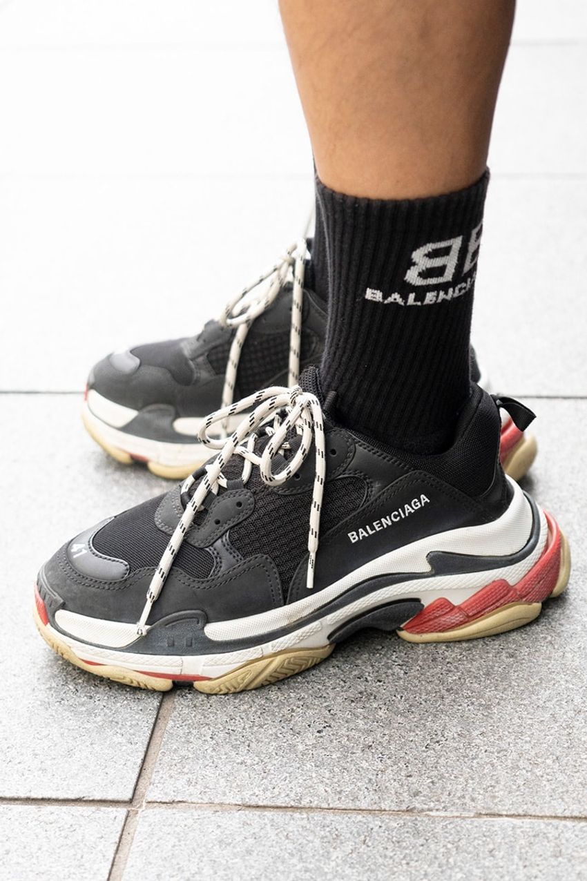 ユニクロやGUに合わせたのはヴィトン、バレンシアガetc.夏の“ハイ＆ロー”スタイル3選！ - 3枚目の画像