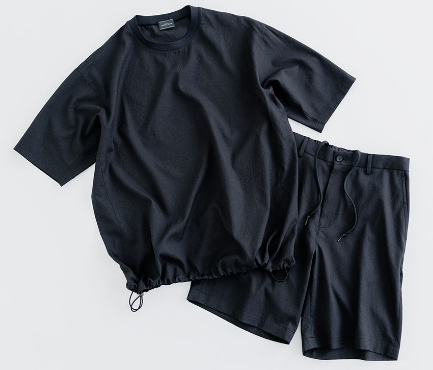 Tシャツ6930円、パンツ8910円／ともにグリーンレーベル リラクシング