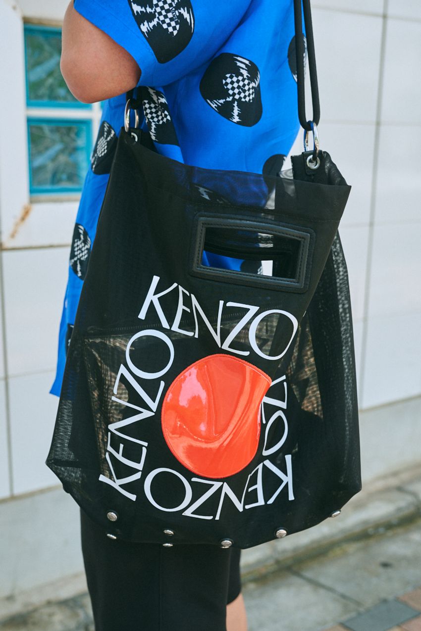 “鬼に金棒”な「シャツ×コンバース」コーデ3選。洒落者たちは自分流にどう身に纏う？ - 3枚目の画像