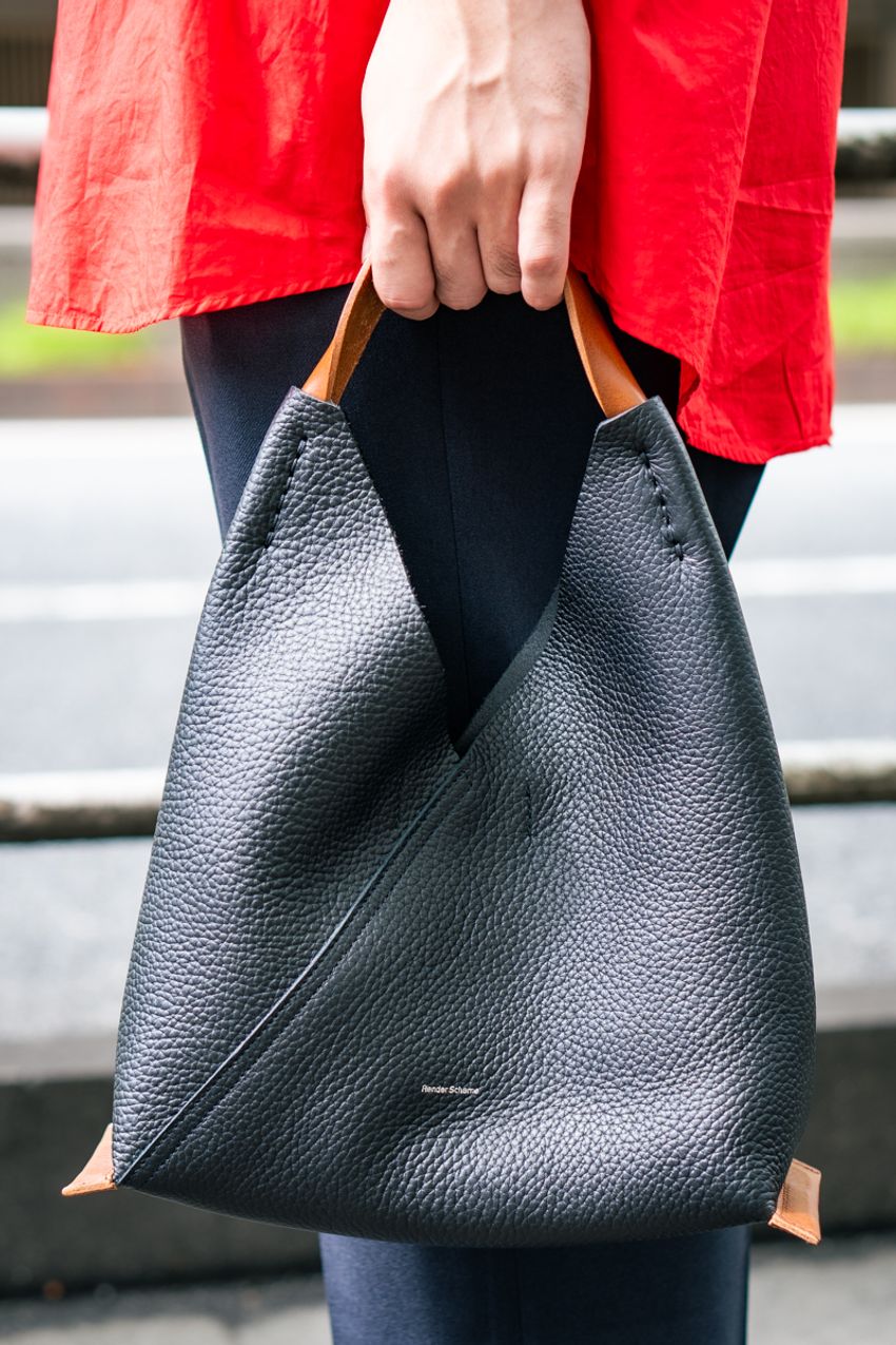 街角人気はレッドウイング、マーチンetc.いつもの私服を“レザーシューズ”で格上げした男たち - 9枚目の画像