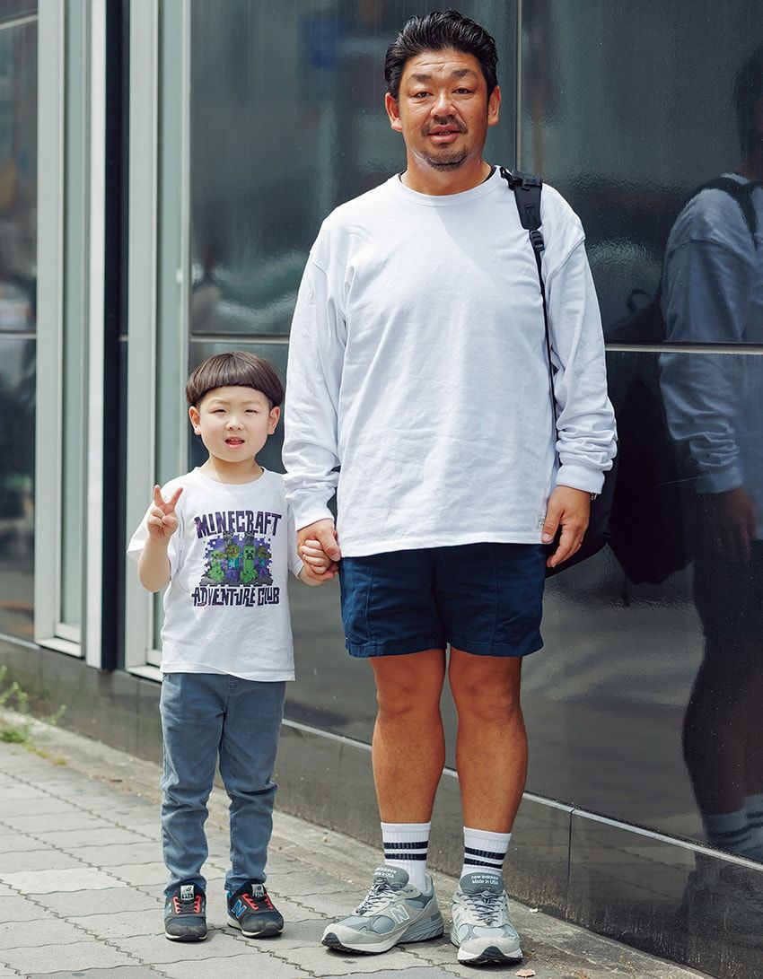 ショーツ、ロンT＝サタデーズ  ニューヨークシティ　スニーカー＝ニューバランス