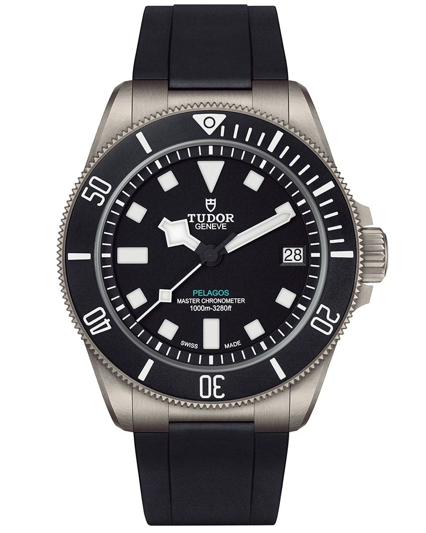 チタンケース、43mm径、自動巻き。83万9300円/チューダー(日本ロレックス / チューダー 0120-929-570)