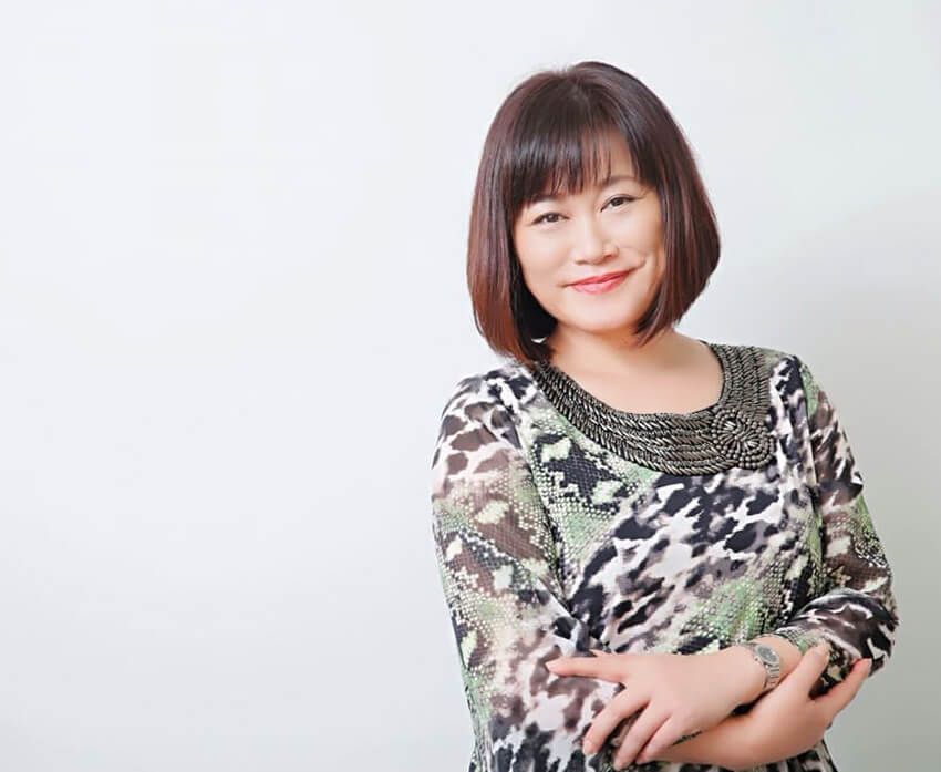 高草木陽光さん●「HaRuカウンセリングオフィス」代表を務める夫婦問題カウンセラー。自身の夫婦関係の葛藤をきっかけに「結婚生活の本質」を考え、2009年にNPO法人日本家族問題相談連盟の認定カウンセラー資格を取得。著書に『ホンネがわかる 妻ことば超訳辞典』（青春出版社）、『なぜ夫は何もしないのか なぜ妻は理由もなく怒るのか』（左右社）など。https://haru-counseling.com/