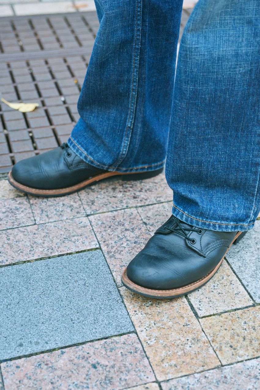 「レッドウィング×リーバイス」カラーの違いで鉄板コーデも印象が変わる！スタイルサンプル3選 - 4枚目の画像
