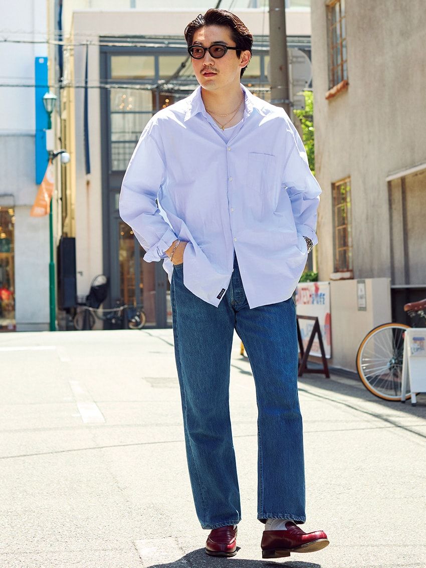 街角の“青コーデ“が集結！深いネイビーから爽やかなスカイブルーまで、グラデーションでイッキ見 - 1枚目の画像