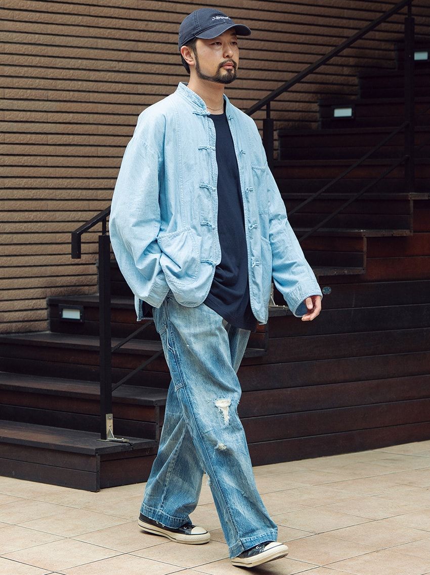 ジャケット、Tシャツ、デニム＝ポータークラシック