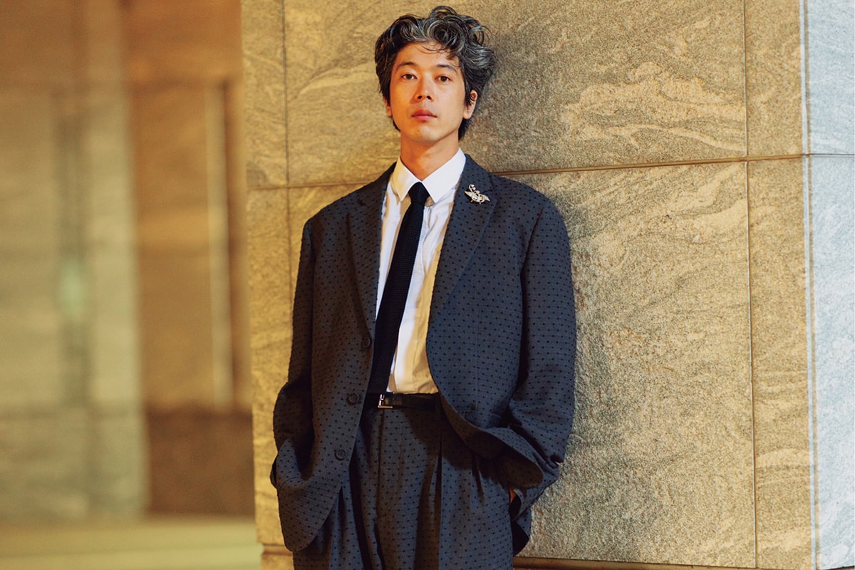 スーツの“今日的解釈”のヒントは「ディオール」にあり。クラシカルな