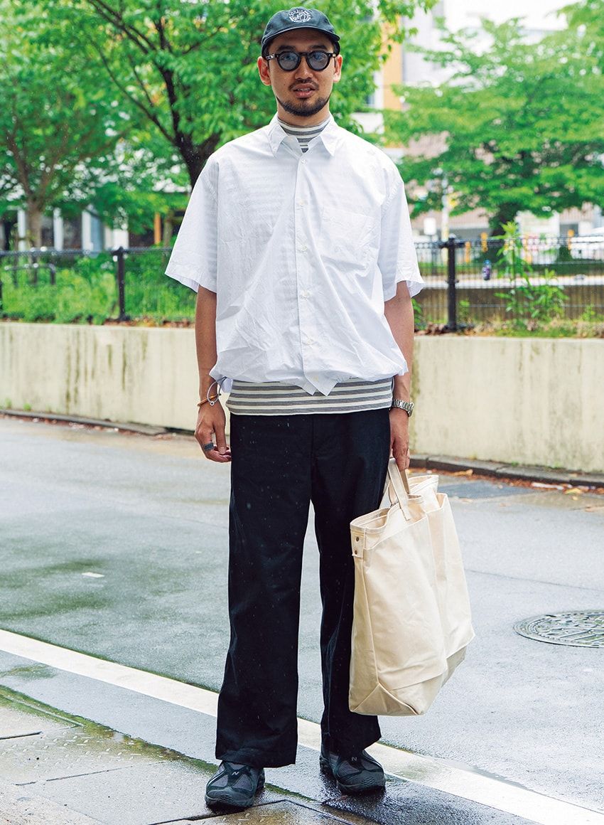 シャツ、パンツ＝コム デ ギャルソン　Tシャツ＝ハバーサック