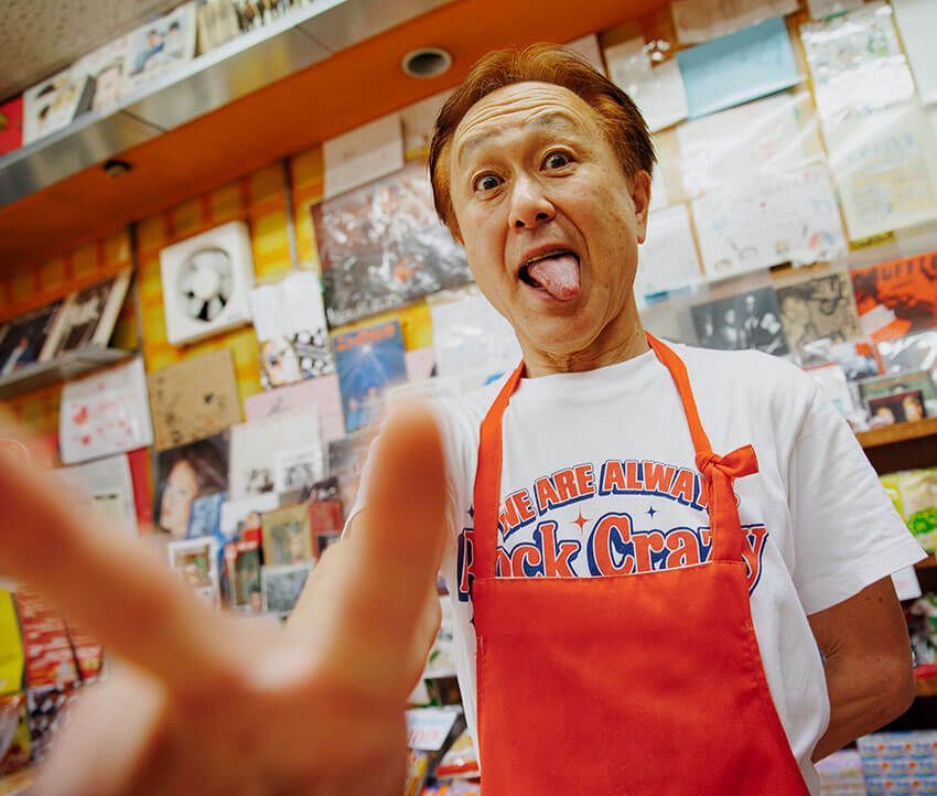 ブルーハーツと対バン、史上“最遅”で武道館ライブ。還暦ニューロティカ・あっちゃんのハッピーな人生 - 8枚目の画像