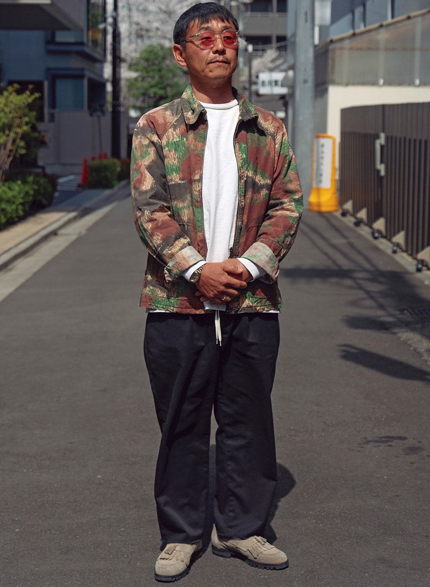 腕時計＝ロレックス　ジャケット＝不明　カットソー＝オールズ　パンツ＝ディッキーズ × ユナイテッドアローズ　靴＝トモアンドシーオー