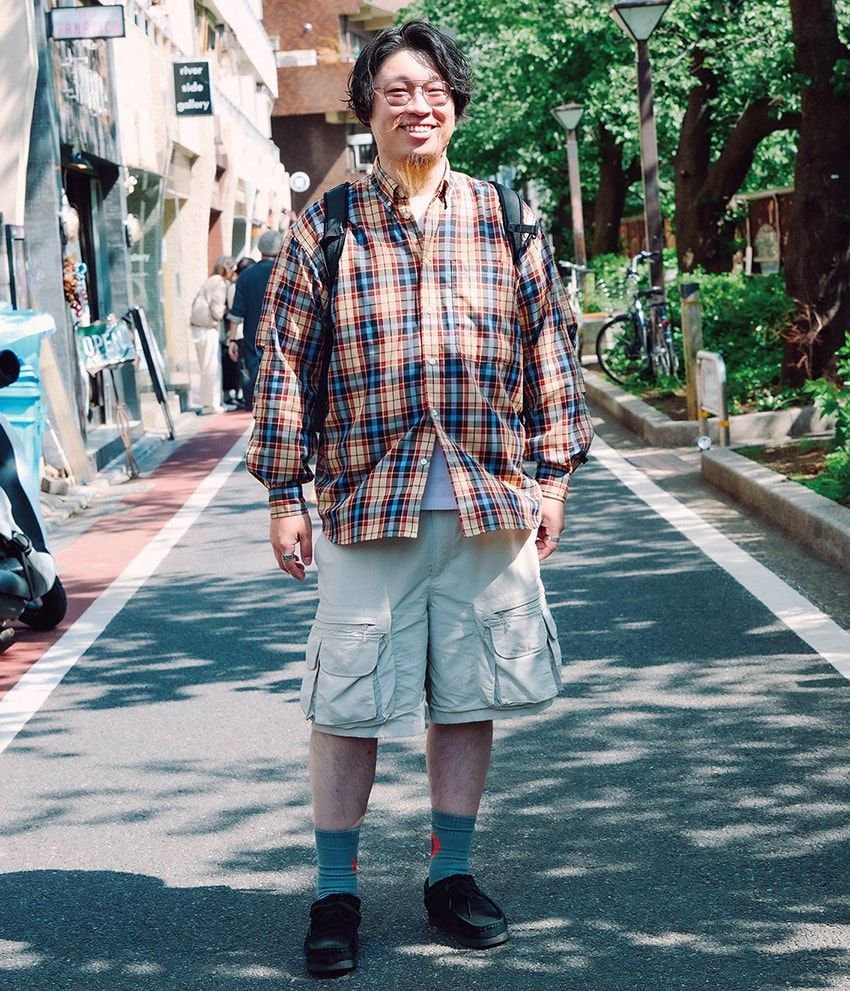 ツマラナイを回避する“カーゴパンツ”コーデ集。王道のカーキに、シックなブラックも！ - 7枚目の画像