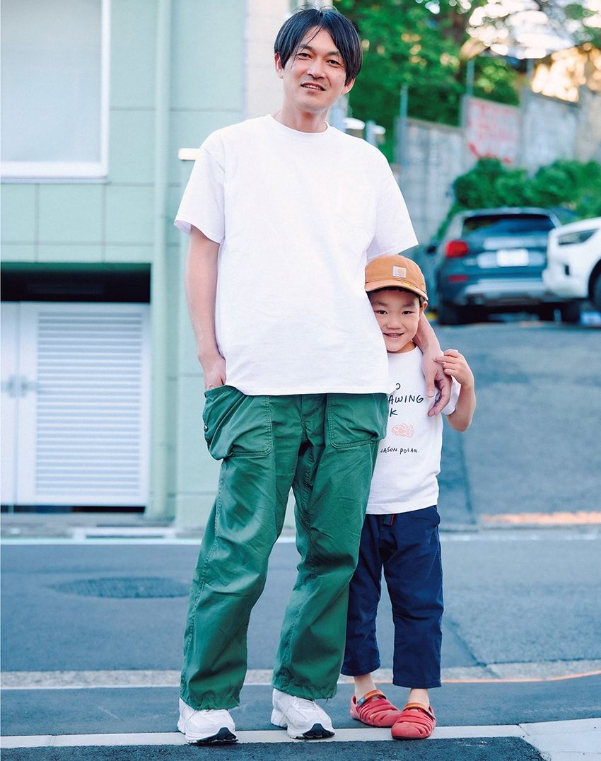 ツマラナイを回避する“カーゴパンツ”コーデ集。王道のカーキに、シックなブラックも！ - 3枚目の画像