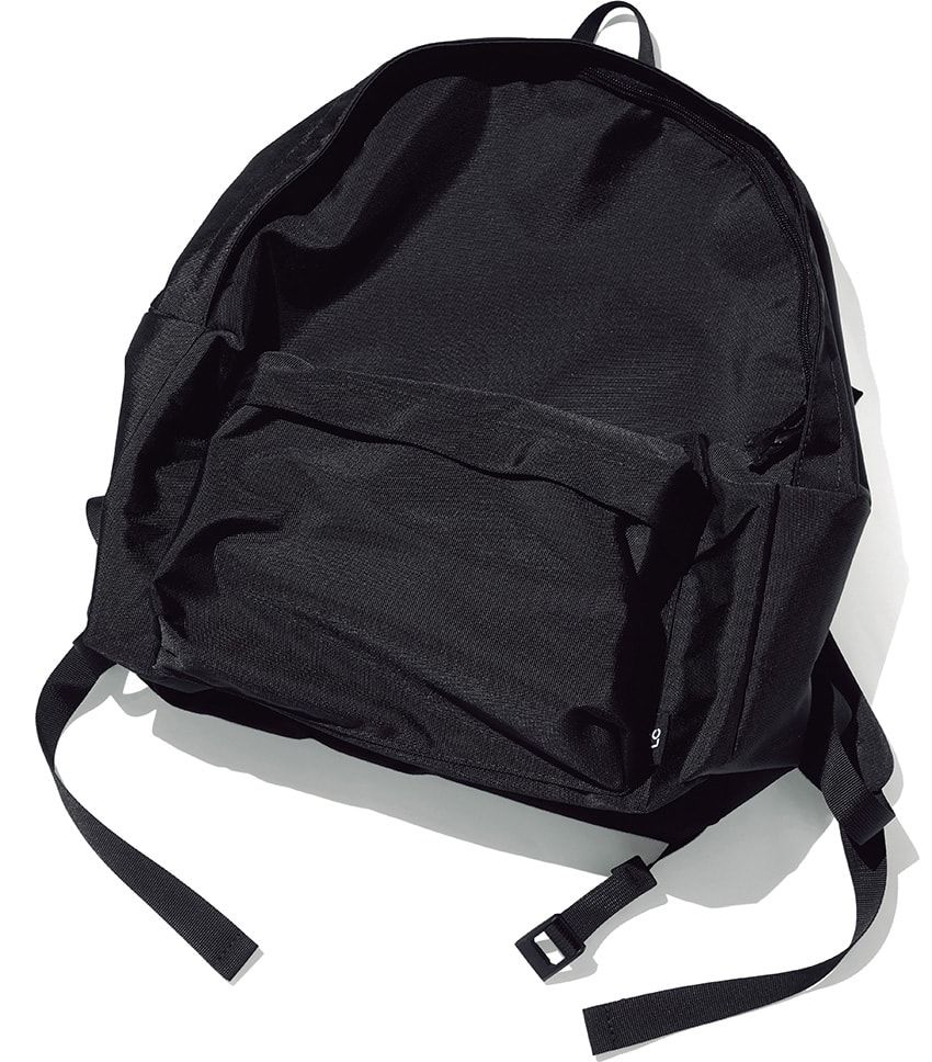 スニーカーも腕時計も“気が利いてる”逸品をチョイス！ 梶原由景さんのモノ選びの視点 - 4枚目の画像