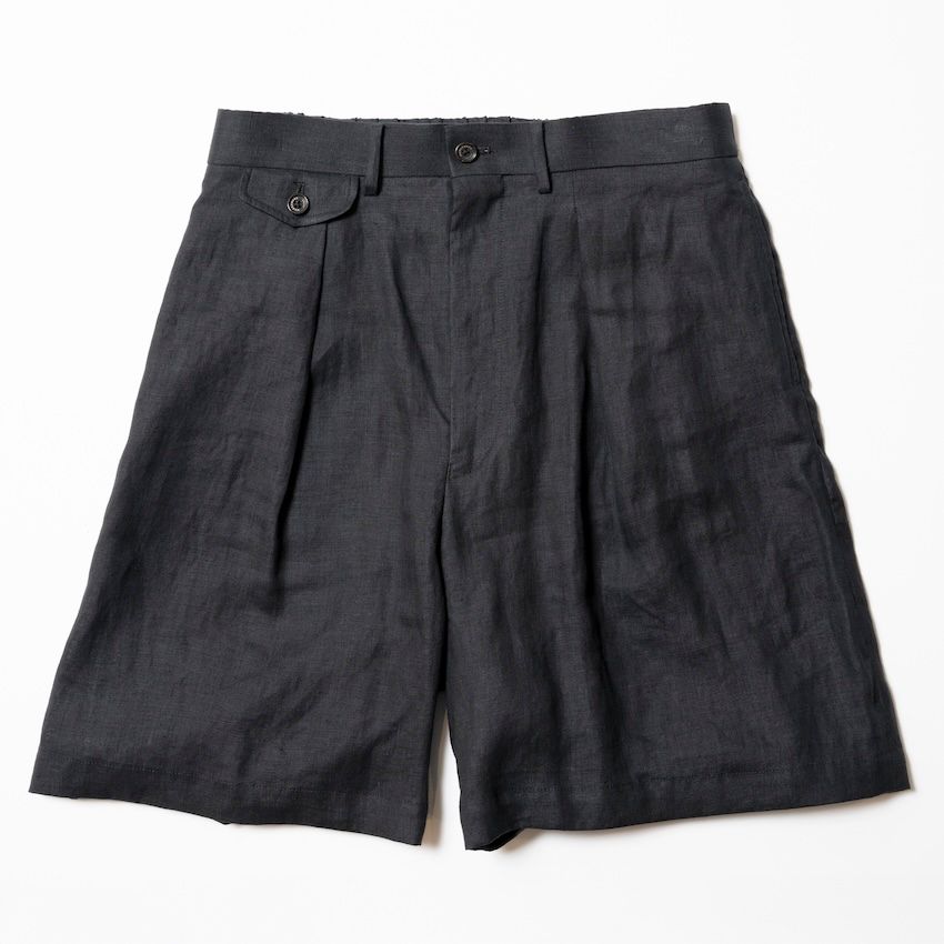 パンツ 3万4100円／マーカウエア（パーキング　03-6412-8217）