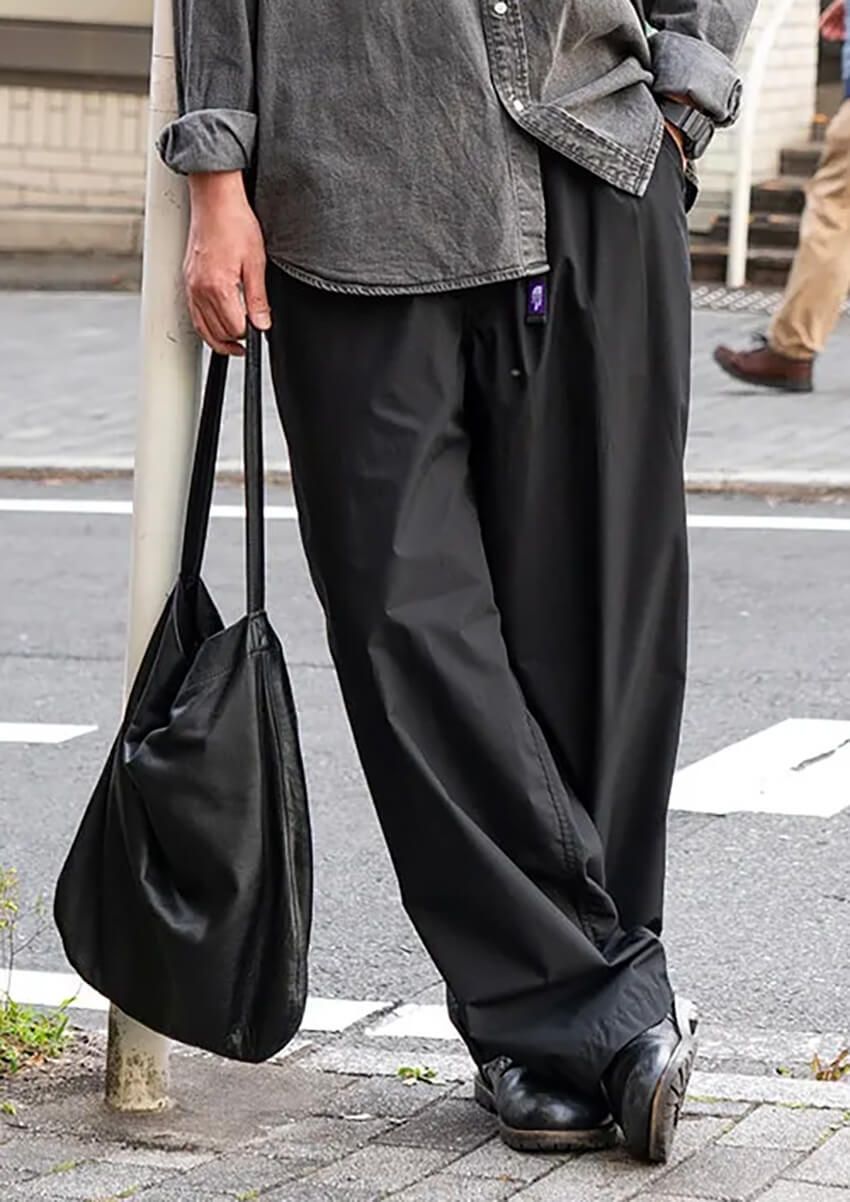 年中無休で使える“黒パンツ”、洒落者たちの愛用ブランドを街頭で調査してみた！ - 1枚目の画像