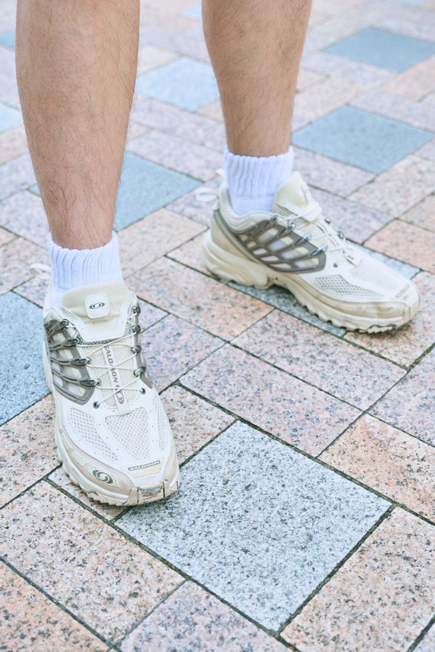 定番の“ブラックコーデ“を洗練させるコツとは？ そのヒントを街行く大人たちから調査 - 7枚目の画像