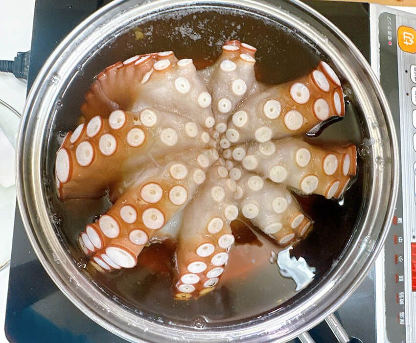 プリップリの明石ダコ。