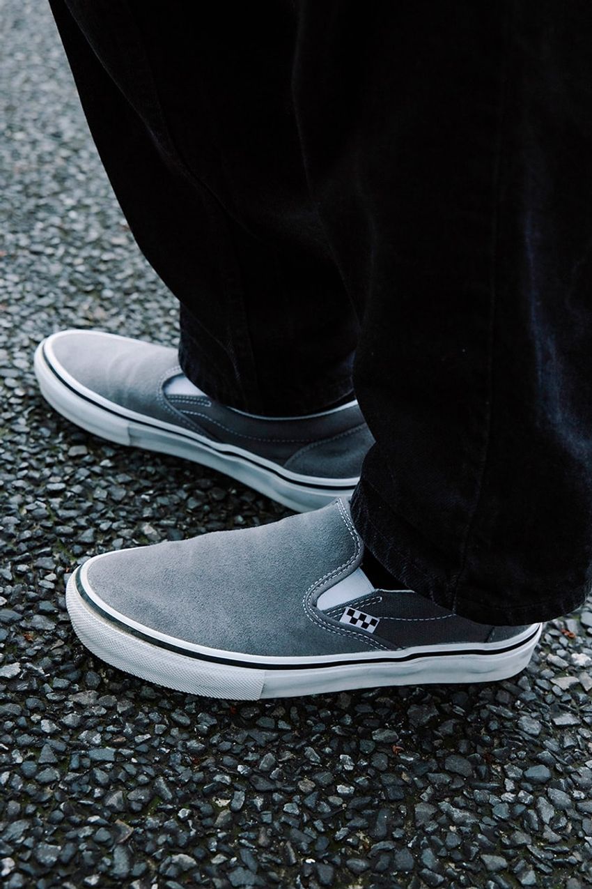 街角でトレンド調査！今季の「リーバイス」のブルーデニム、最旬スナップ3選 - 3枚目の画像