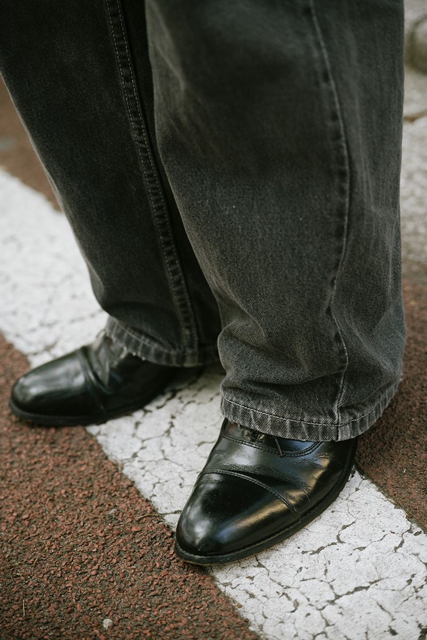 “ブラック・リーバイス”の愛用者たち。今夏のデニムトレンドを街角スナップで調査！ - 5枚目の画像