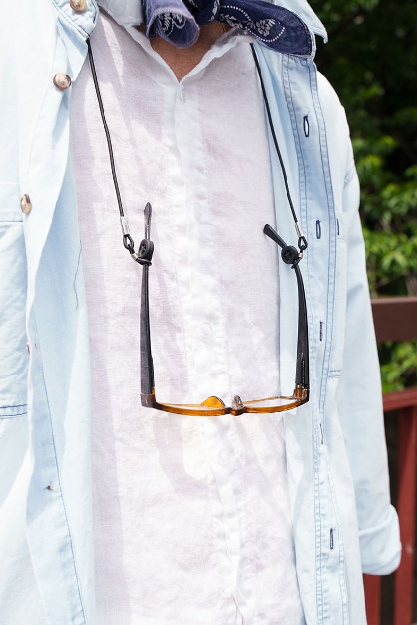 「ユニクロの白パンツが使える説」をスナップで検証！街で目を引いた着こなし好例3選とともに - 6枚目の画像