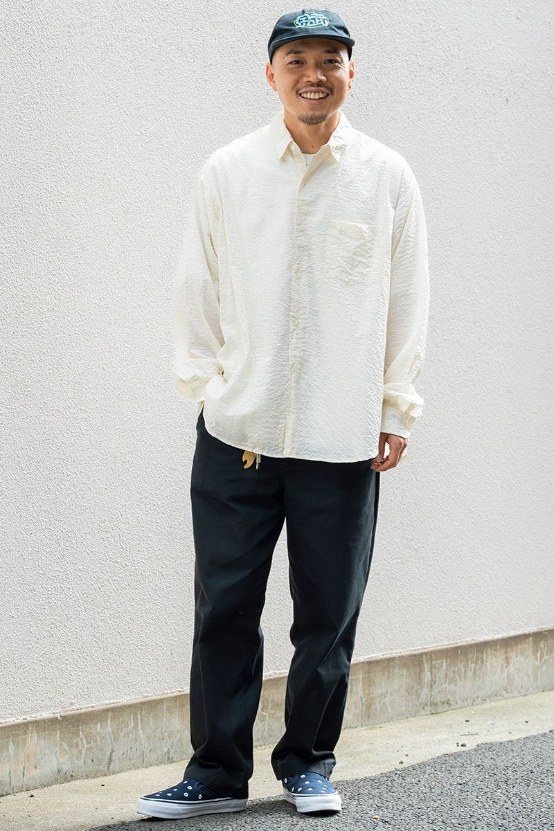 シャツ、パンツ＝ともにシティライツ