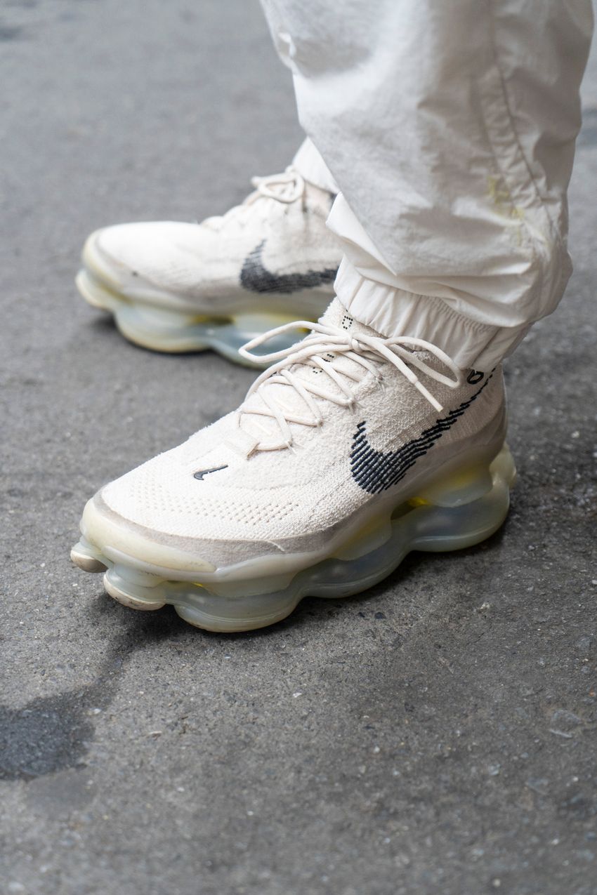 「オークリー」のサングラスは街でも優秀！ストリートからキレイめまで三者三様のスタイルで実証 - 7枚目の画像