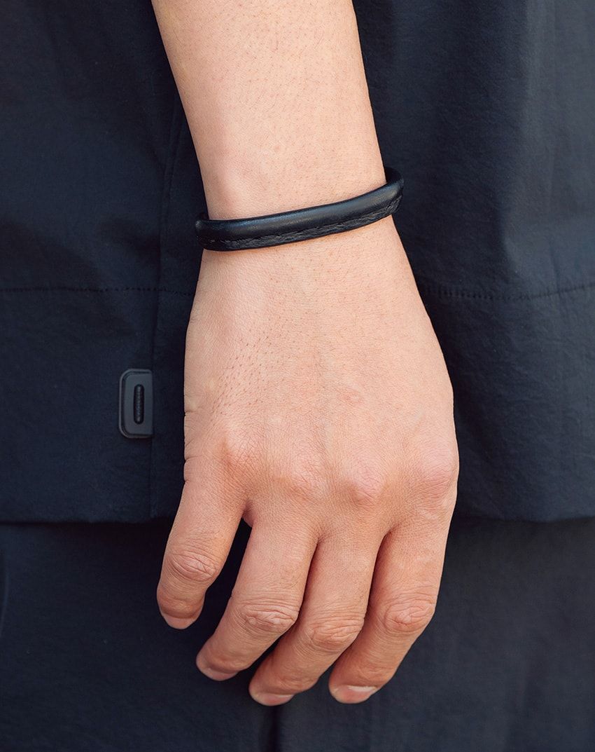 パパラッチ常連による3者3様の“オール黒”コーデ。グラフィックT 、セットアップetc. - 6枚目の画像