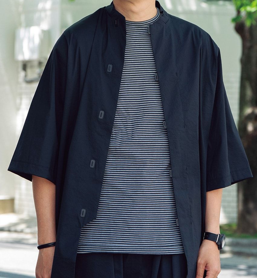 パパラッチ常連による3者3様の“オール黒”コーデ。グラフィックT 、セットアップetc. - 8枚目の画像