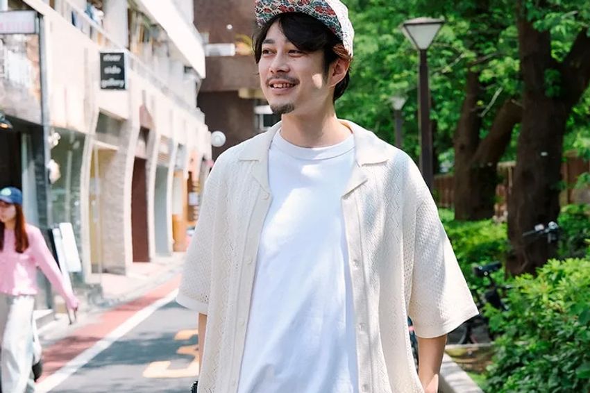 コスパではなく、デザインで選ぶ時代。「GU」のオープンカラーシャツが洒落ていた3人衆 - 10枚目の画像