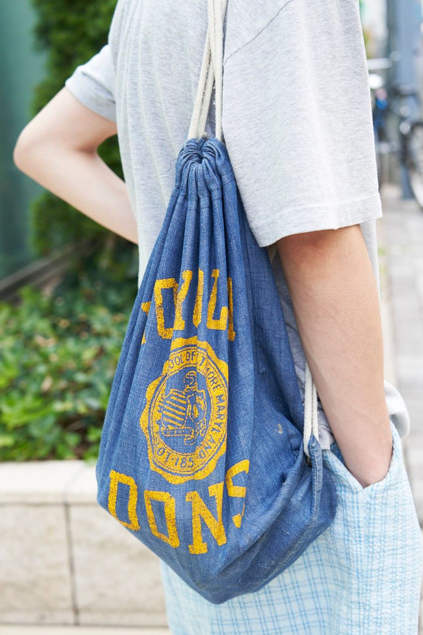 アディダス「ローテクスニーカー」はカジュアルコーデの必需品！その証拠を街角スナップで - 9枚目の画像