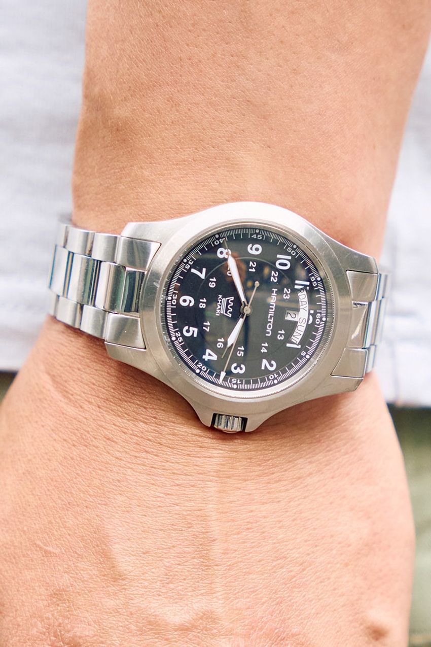 “Tイチ”も品良くには「オーラリー」が正解！スナップでコーデの組み方も解説 - 11枚目の画像