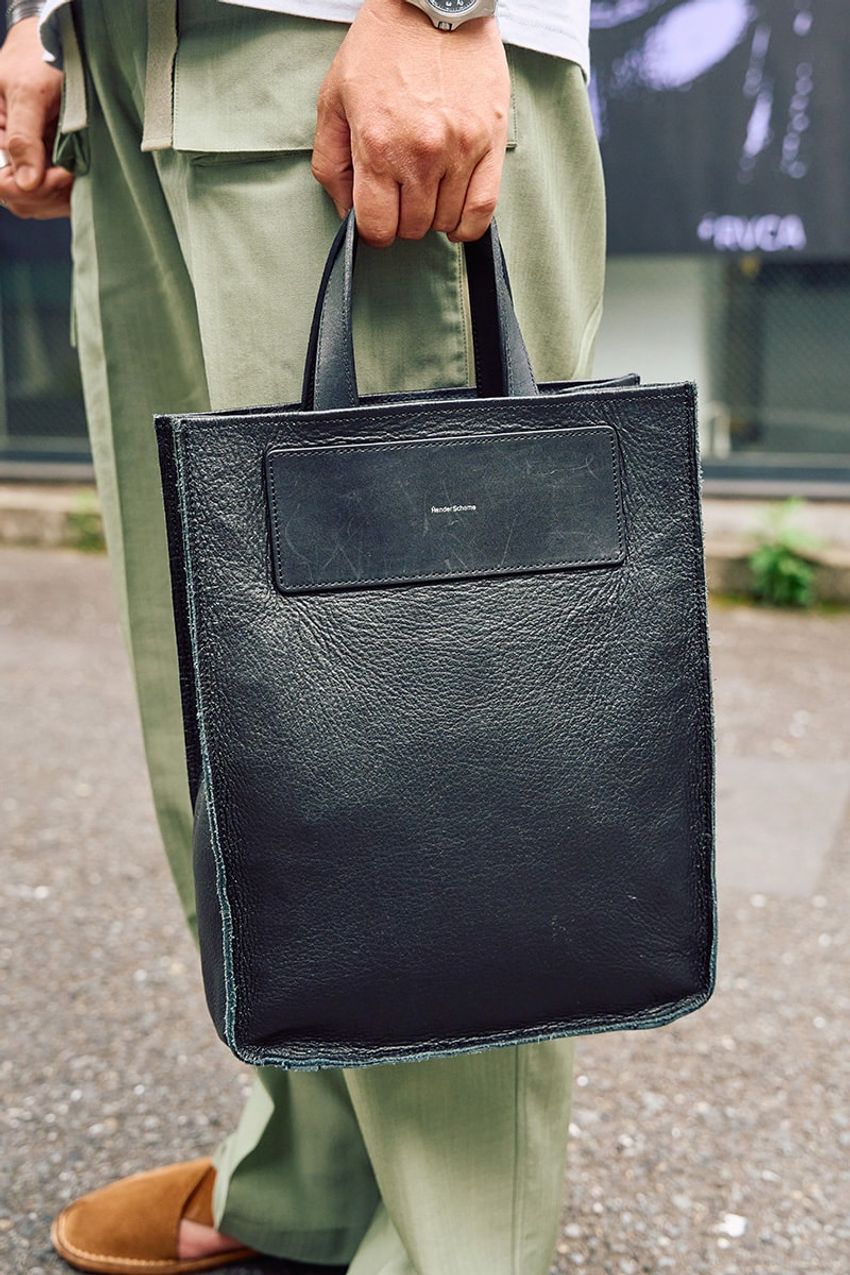 “Tイチ”も品良くには「オーラリー」が正解！スナップでコーデの組み方も解説 - 12枚目の画像